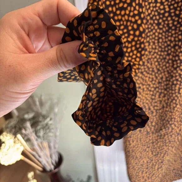 EUC J. Crew Factory Women's Size 6 Gold Dotted Black Dress Animal print - Picture 10 of 13